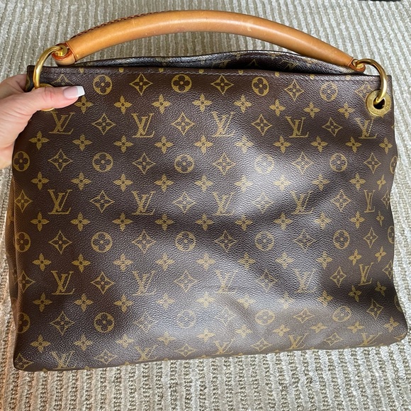 Louis Vuitton Artsy Discontinued Large Bag - Picture 2 of 15